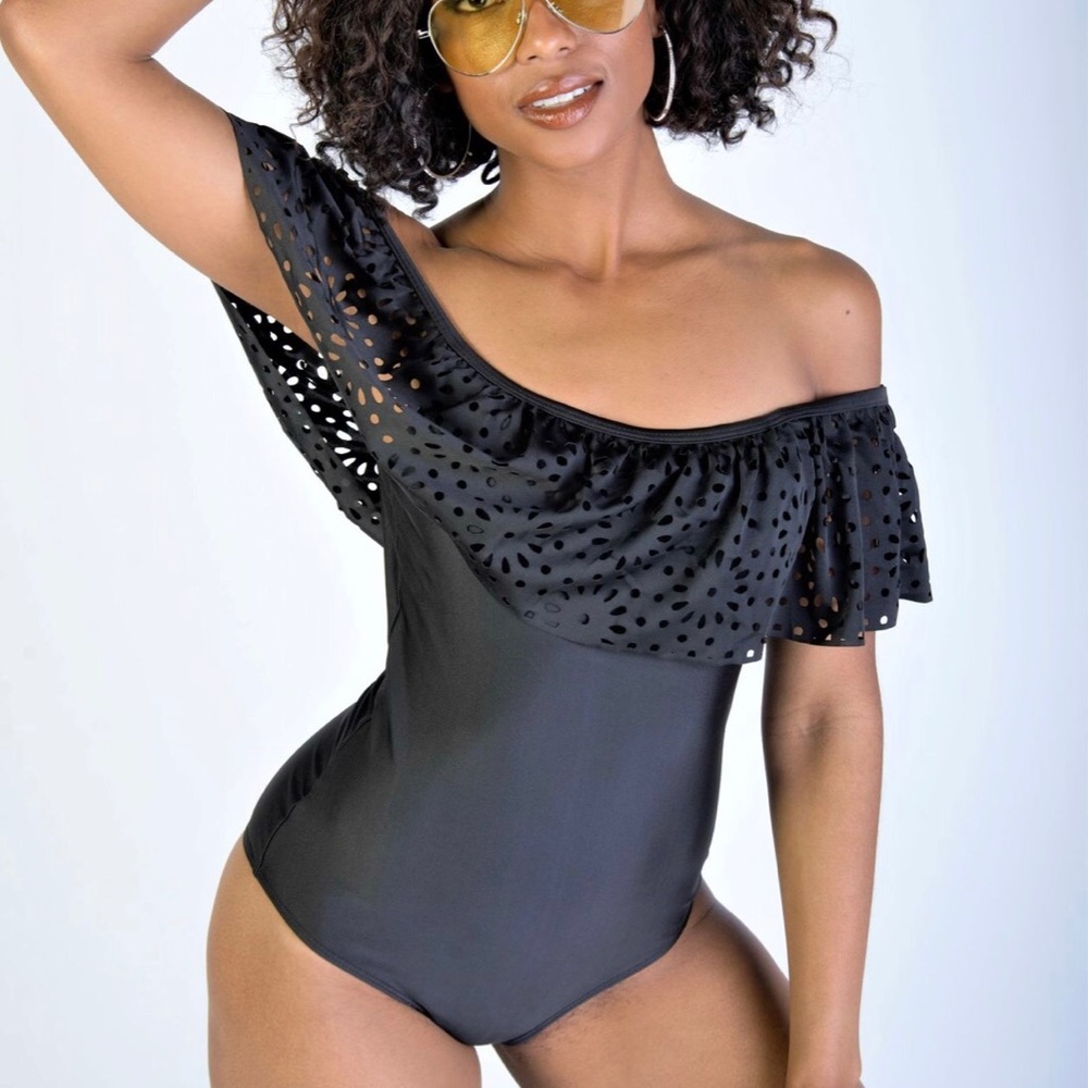 Off the shoulder, ruffle one piece swimsuit
